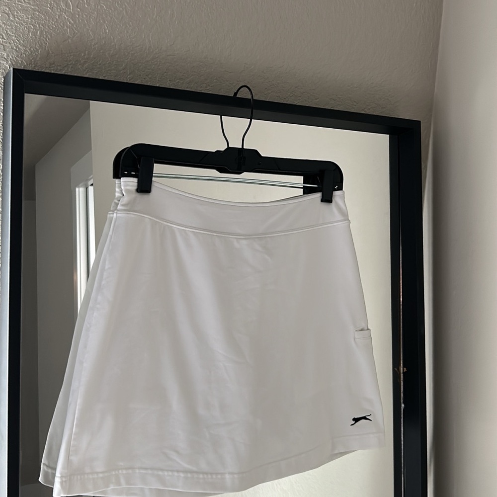 White Women's tennis Skirt - golf skirt